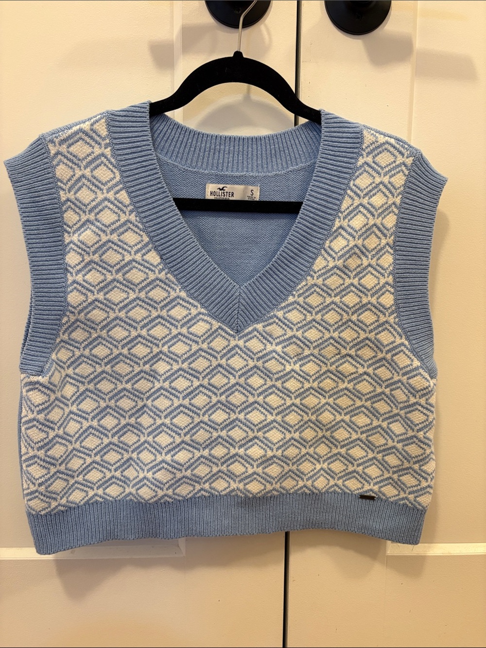 Hollister Light Blue & White Geometric Knit V-Neck Sweater Vest
